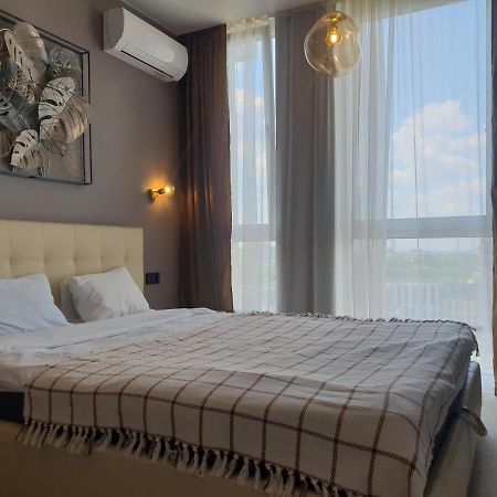 Nyvky Like Home - Fayna Town - Apt 398 Kyiv Exterior foto