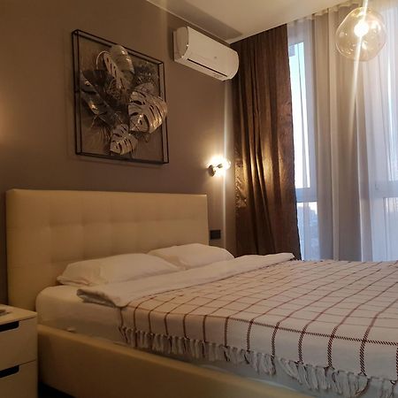 Nyvky Like Home - Fayna Town - Apt 398 Kyiv Quarto foto